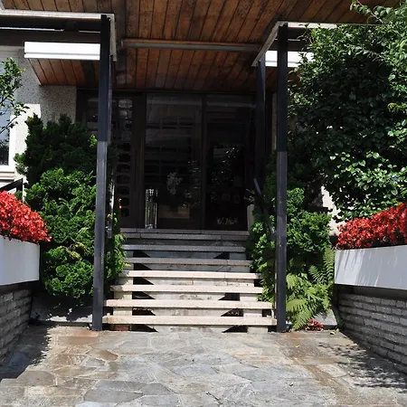Hotel Premeno Szálloda