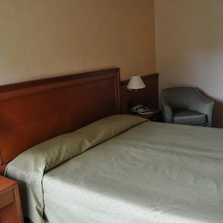 Szálloda Hotel Premeno 3*