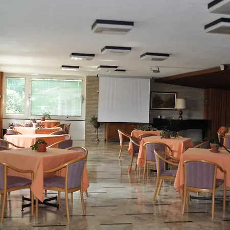 Hotel Premeno