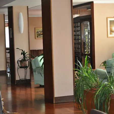 Szálloda Hotel Premeno Premeno