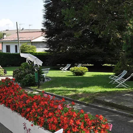 Hotel Premeno Szálloda