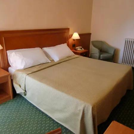 Szálloda Hotel Premeno Premeno