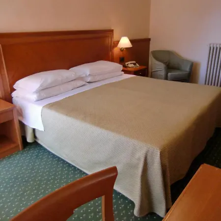 Hotel Premeno Szálloda 3*