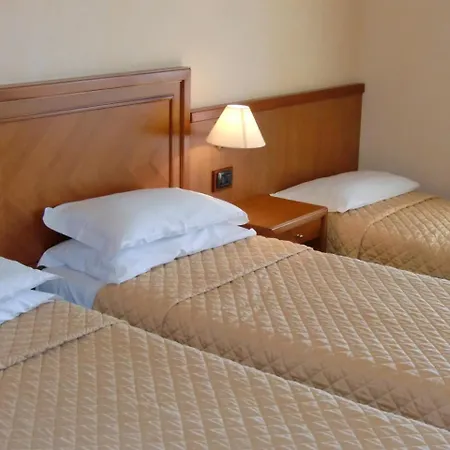 Szálloda Hotel Premeno Premeno
