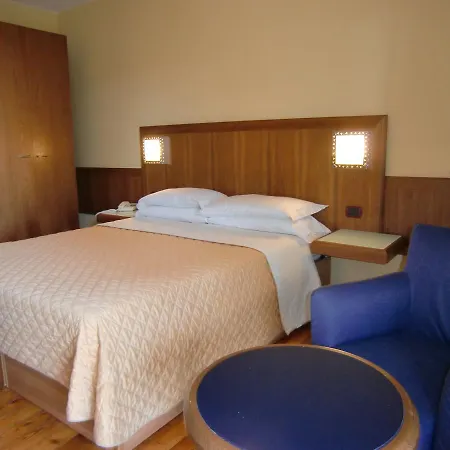 Szálloda Hotel Premeno